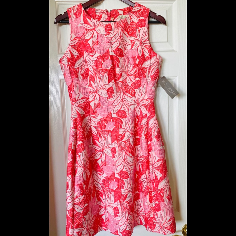 Eva Mendes comfy and colorful summer dress